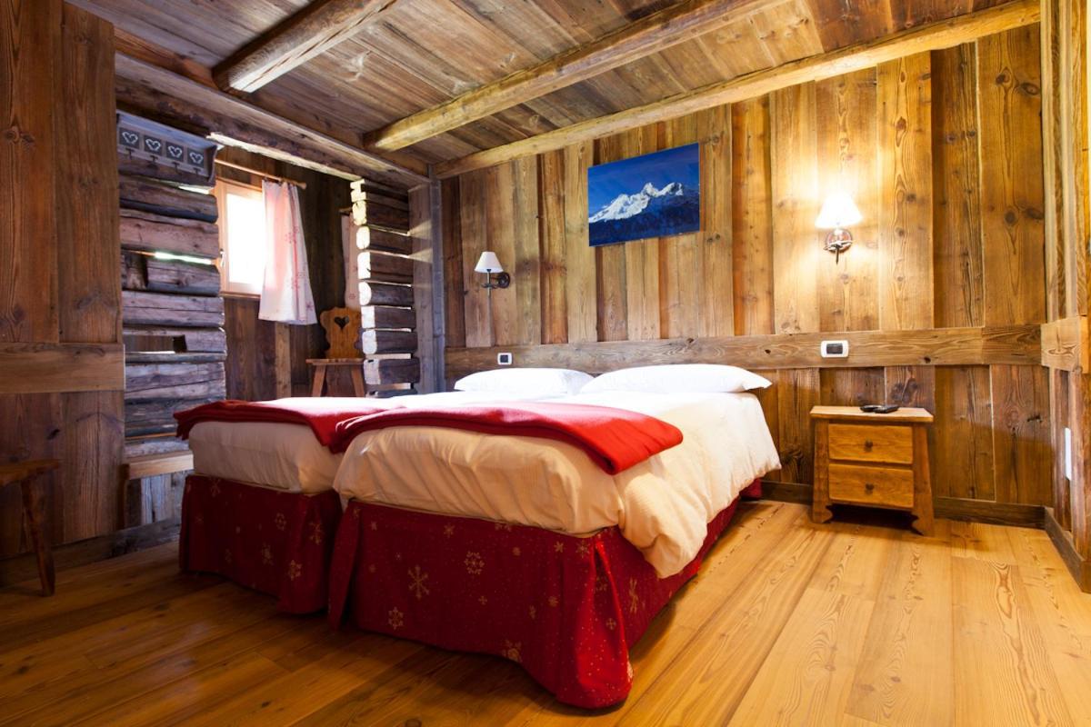 L' Aroula Rooms & Restaurant Champoluc Εξωτερικό φωτογραφία