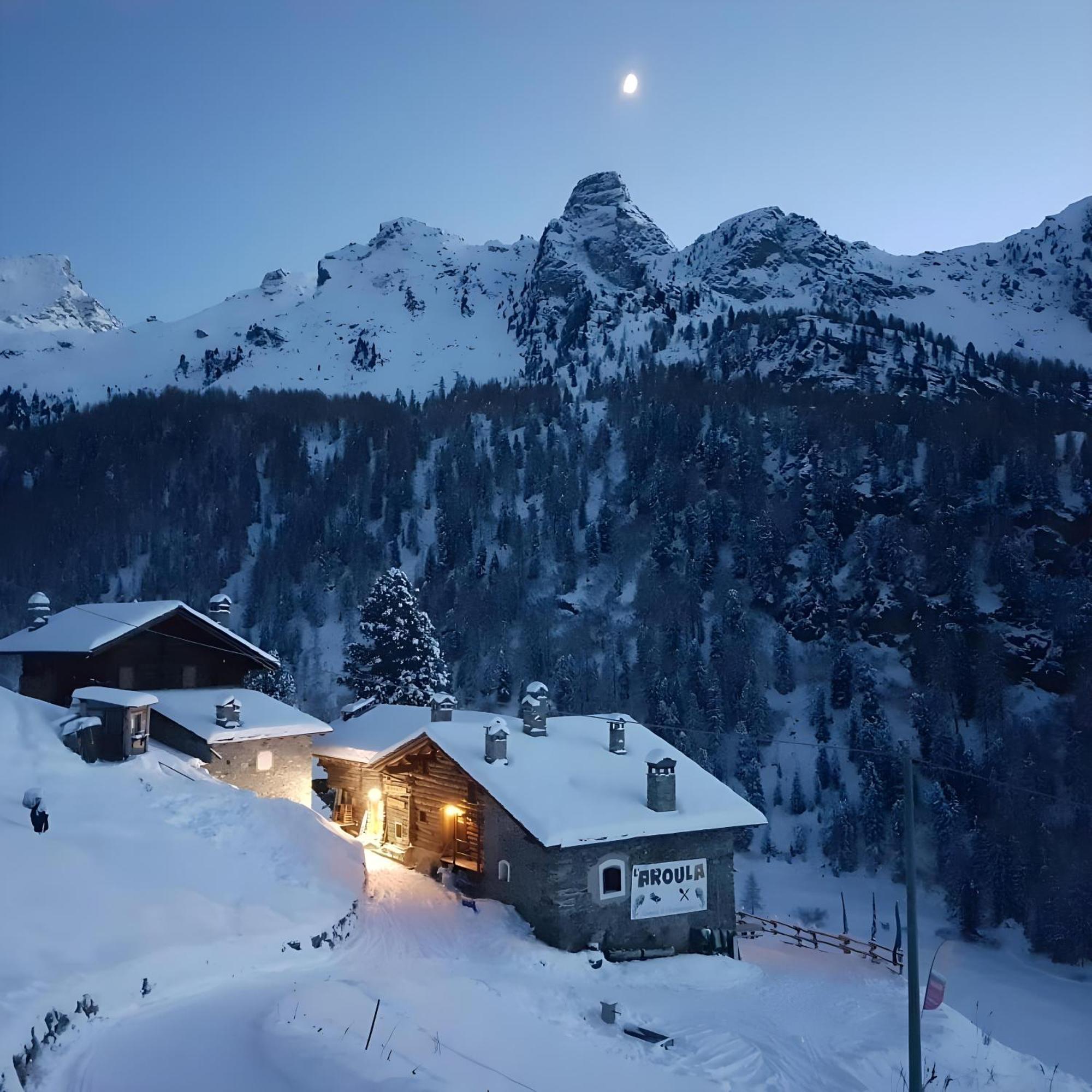 L' Aroula Rooms & Restaurant Champoluc Εξωτερικό φωτογραφία